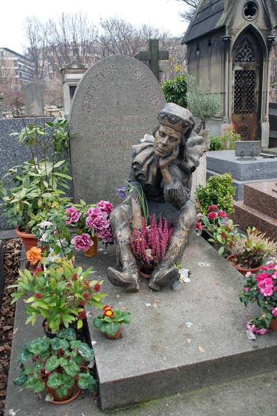 211Parijs dec 2011 - kerkhof Montmartre