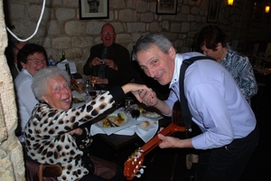 395Parijs dec 2011 - Bistro met muziek