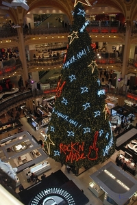 448Parijs dec 2011 - La Fayette