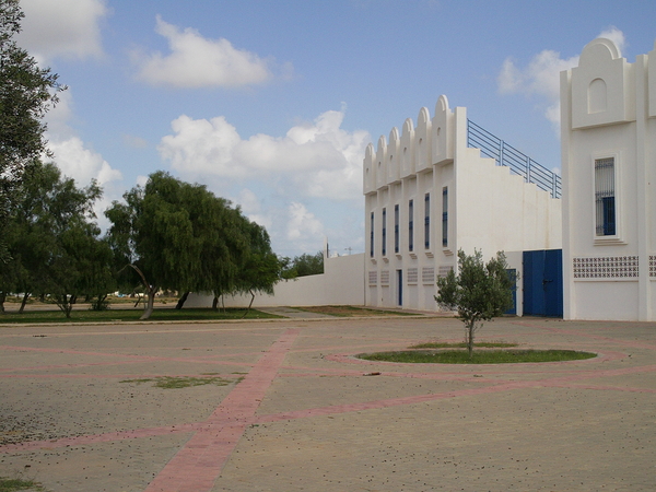 Voetbalstadion van Midoun