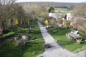 april 2011 8