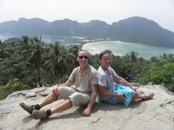 PB060830-boven geraakt