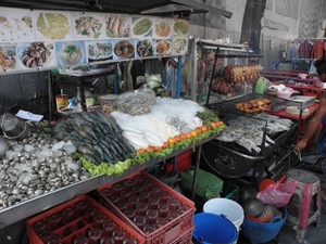 PB250952-Chinatown