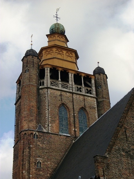 106-Jerusalemkerk met kruis van Jeruzalem