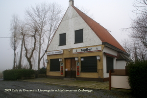 Cafe de overzet Lissewege aan kanaal