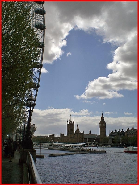 LONDON EYE-15