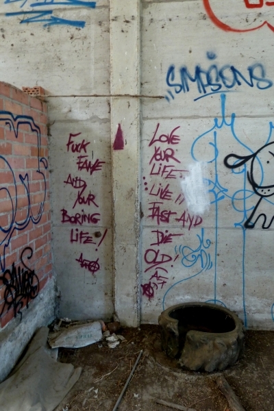 Antwerp Doel Graffiti