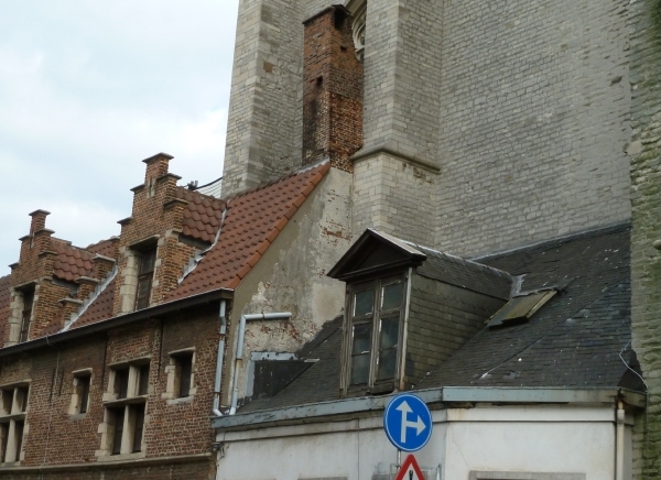 Aanpalende huisjes St Jacobskerk