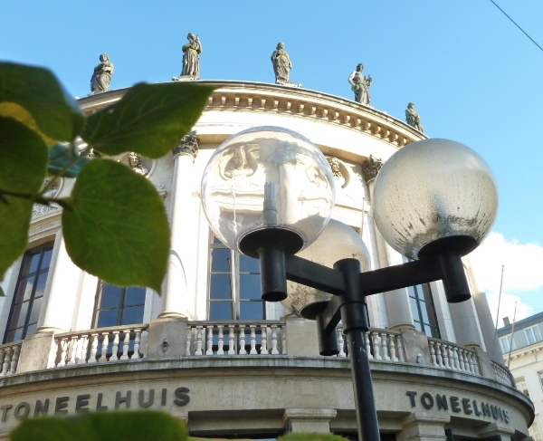Antwerp, Gebouwen, Mensen, Mix