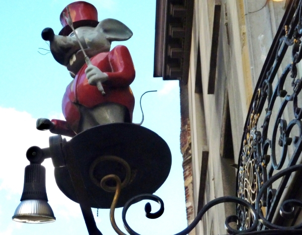 Antwerp, Street