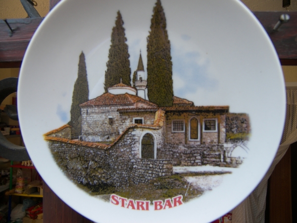 Montenegro, Stari Bar in de bergen