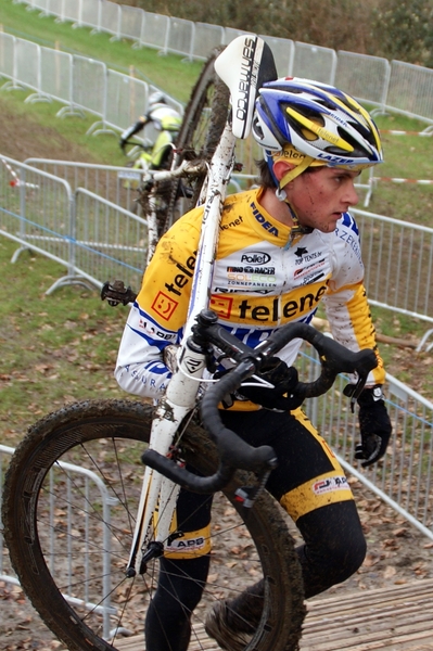 B.K.HOOGLEDE-GITS 2012