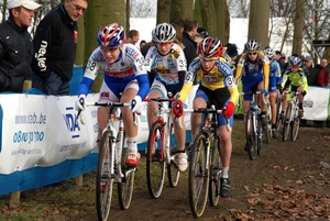 B.K.-DAMES-HOOGLEDE-GITS 2012