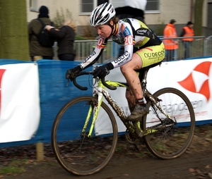 B.K.-DAMES-HOOGLEDE-GITS 2012