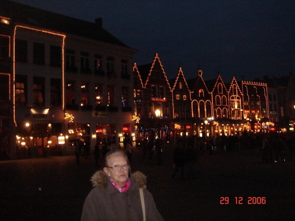 BRUGGE-Ice planet en Kerstmarkt (42)