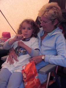 twee vrienden in de tent