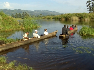 OEGANDA D 16 KISORO LAKE MUTANDA (7)