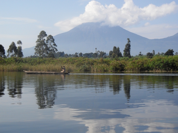 OEGANDA D 16 KISORO LAKE MUTANDA (75) - kopie