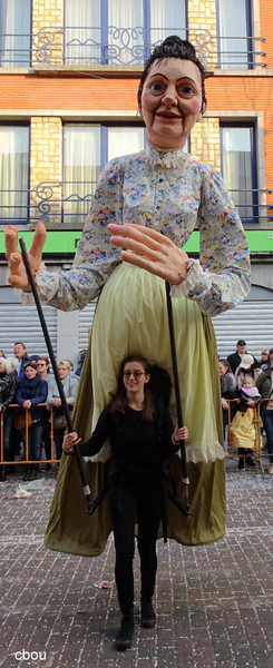 7100 La Louvire - D'Jobrette (marionnette)