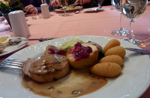 parelhoentournedos zachte dragon en groenten