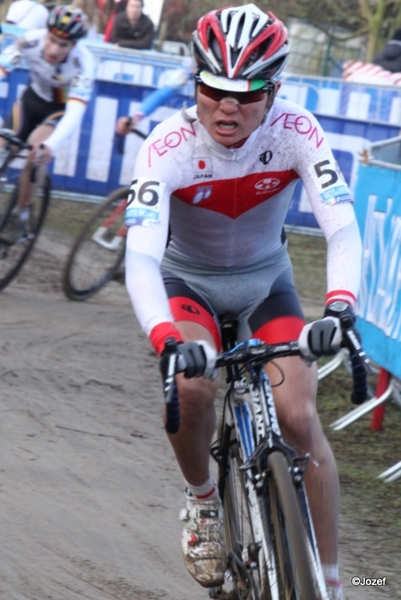 WK cyclocross Koksijde juniors en beloften  28-1-2012 055