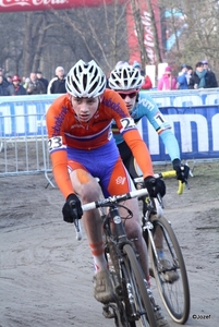 WK cyclocross Koksijde juniors en beloften  28-1-2012 093