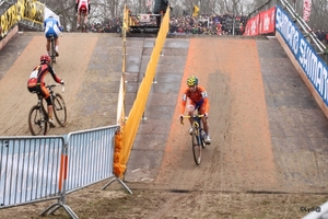 WK Koksijde dames en elite 29-1-2012 033