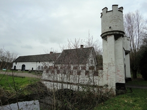 linkse kant walling Drongengoed hoeve