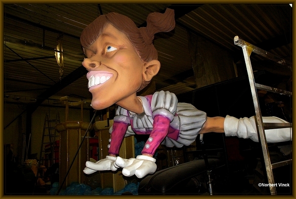 sized_sized_DSC37374a karnavalhallen