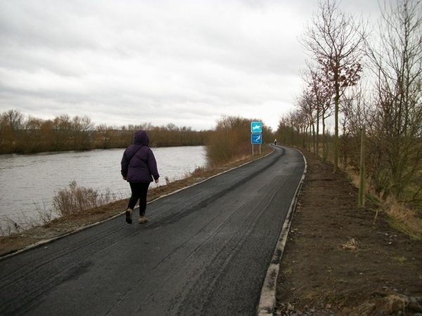 084-Scheldedijk