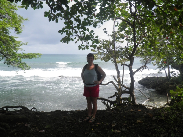 aan strand Cahuita