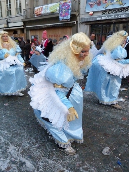 346-De Salongcarnavalisten-groep 25