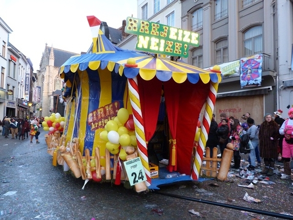 381-Krejeis-19 Febrewore 2012