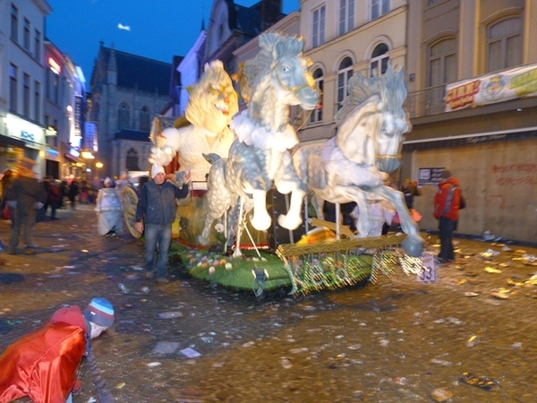 473-Kledde me vel-10 joor jubile