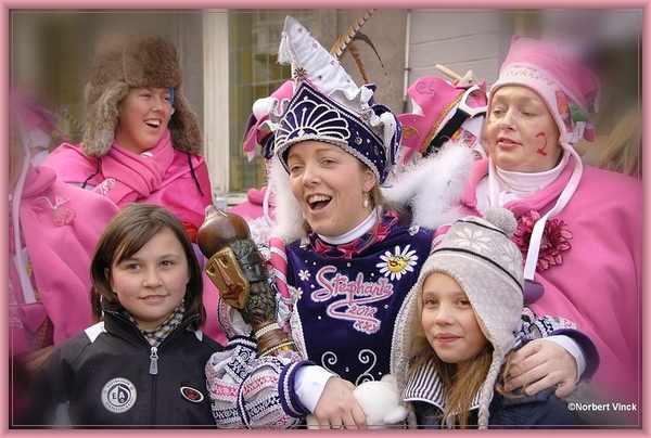 sized_sized_DSC38800a voil jeanetten-betty