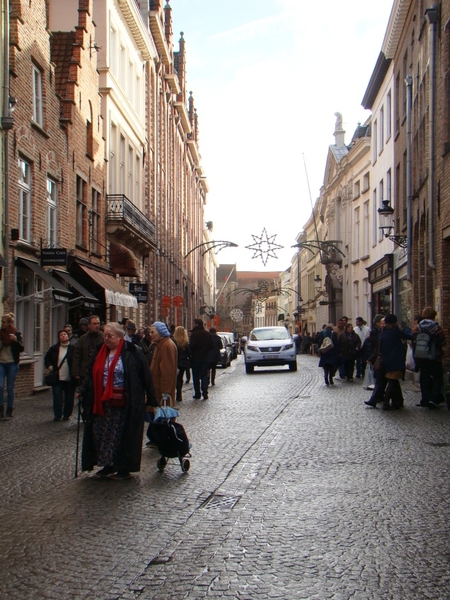 BRUGGE NOVEMBER 2011 IJSCULPUREN 035