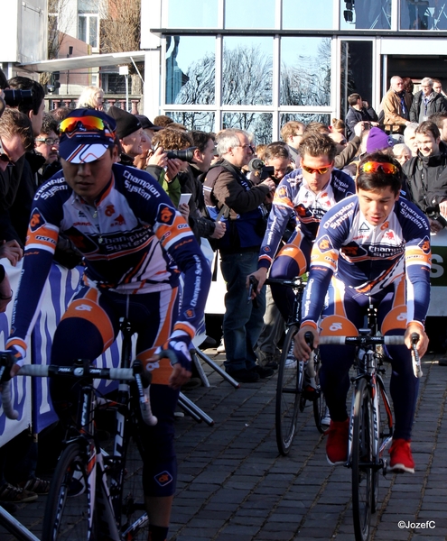 Omloop het Nieuwsblad 25-2-2012 032