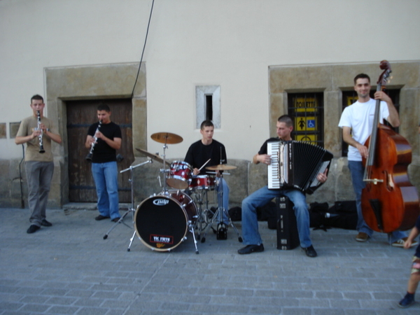 Muziekband op de markt