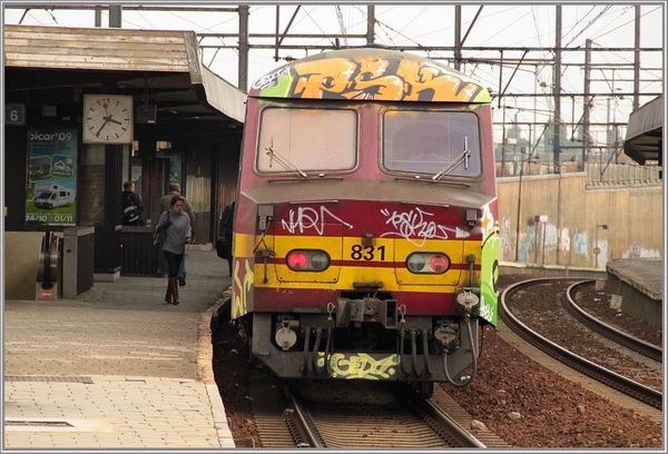 NMBS AM75 831 Antwerpen 22-10-2009