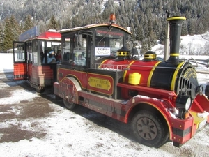 20120220 030 SkiSafari Pera skibus