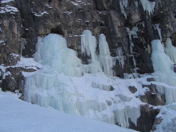 20120221 114 SkiSafari Afdaling Lagazuoi