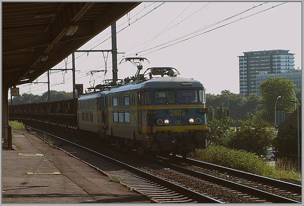NMBS HLE 2602-2310 Antwerpen Oost 31-07-2003