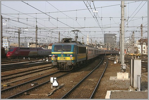 NMBS HLE 2728 Brussel 17-03-2004