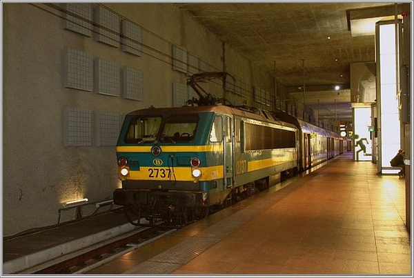 NMBS HLE 2737 Antwerpen CS 22-10-2009