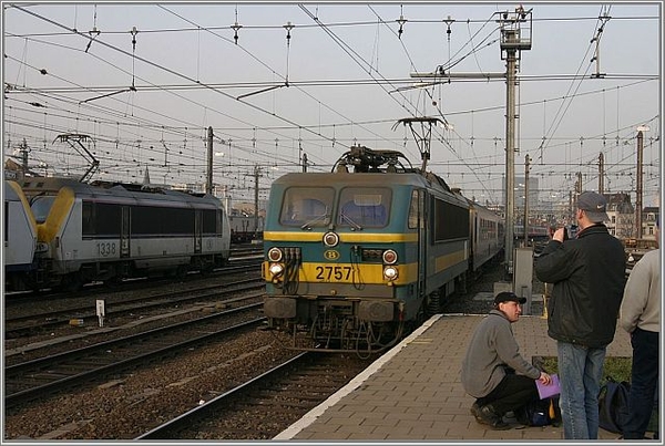 NMBS HLE 2757 Brussel 17-03-2004