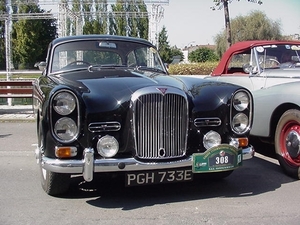 Alvis 2