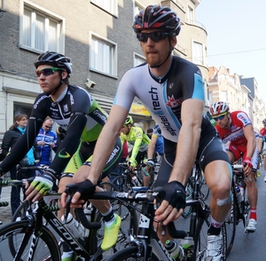 Dwars Door Vlaanderen Start