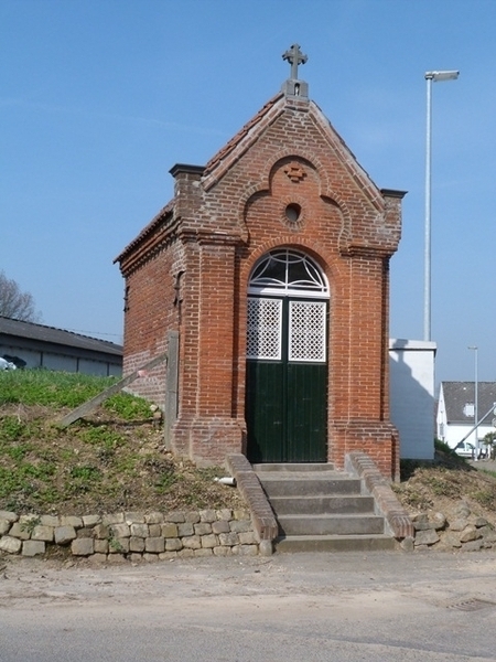 034-Kapel Van Der Linden-1885 te Elst-Brakel