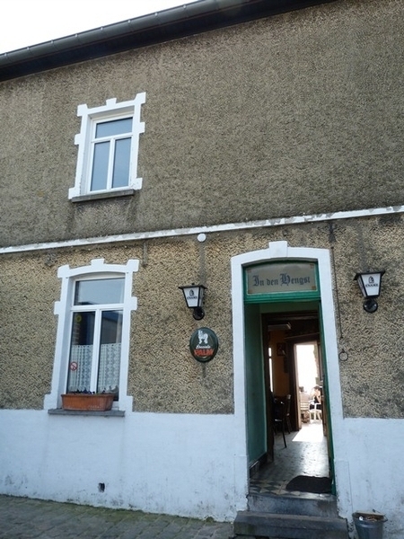 042-Is n van de oudste caf 's van Belgi