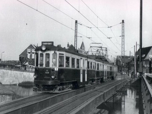 B 459 Brug Zijkanaal te Halfweg J.C.T. van Engelen